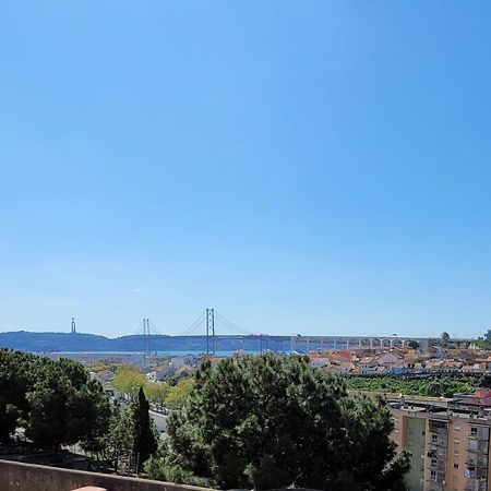 Prazeres Pool Residence Lisboa المظهر الخارجي الصورة